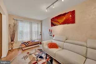 3 Pipe Hill Ct, Baltimore, MD 21209 - Photo 10