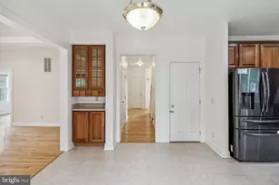 9818 Lyons Mill Rd, Owings Mills, MD 21117 - Photo 18