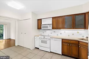 24 Fencepost Ct, Baltimore, MD 21208 - Photo 22