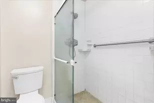 24 Fencepost Ct, Baltimore, MD 21208 - Photo 32
