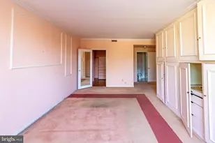 1 Slade Ave, Baltimore, MD 21208 - Photo 18
