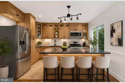 404 Crosby, Baltimore, MD 21228 - Photo 2