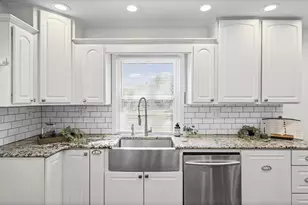 8930 Parlo Rd, Baltimore, MD 21236 - Photo 16