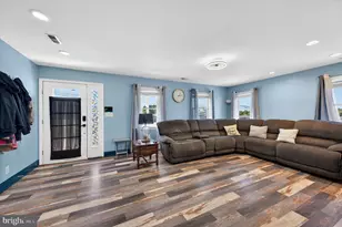 2504 Putty Hill Ave, Parkville, MD 21234 - Photo 4