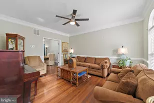 9608 Fable Dr, Owings Mills, MD 21117 - Photo 8