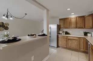 938 Circle Dr, Halethorpe, MD 21227 - Photo 6