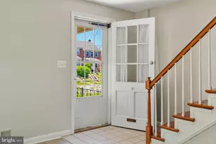 8324 Ridgely Oak Rd, Parkville, MD 21234 - Photo 8