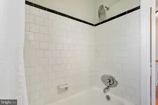 8324 Ridgely Oak Rd, Parkville, MD 21234 - Photo 22