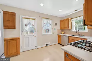 506 Dogwood Ln, Towson, MD 21286 - Photo 18