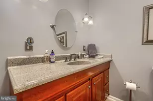 7218 Sollers Point Rd, Baltimore, MD 21222 - Photo 32