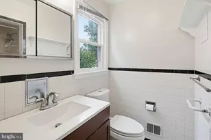 8343 Merryview Dr, Baltimore, MD 21244 - Photo 12