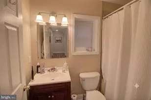 401 Bigley, Baltimore, MD 21227 - Photo 8