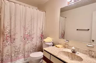 33 Brucester Bridge Ct, Baltimore, MD 21228 - Photo 12