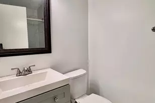 33 Brucester Bridge Ct, Baltimore, MD 21228 - Photo 10