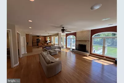 7 Hickory Hill Road, Cockeysville, MD 21030 - Photo 6