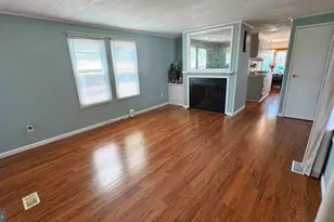 28 Rockywood Ln, Essex, MD 21221 - Photo 24