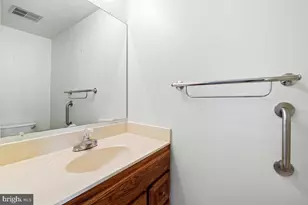 2 Chelmsford Ct, Baltimore, MD 21220 - Photo 16