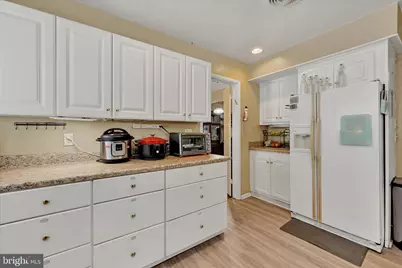 6606 Baythorne Road, Baltimore, MD 21209 - Photo 14