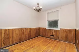 1962 Searles Rd, Dundalk, MD 21222 - Photo 8