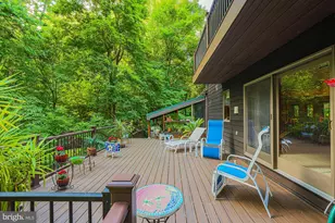 17 Montvieu Ct, Cockeysville, MD 21030 - Photo 40