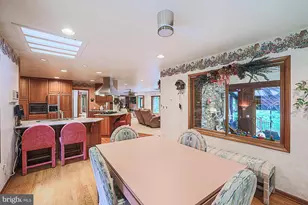 17 Montvieu Ct, Cockeysville, MD 21030 - Photo 22