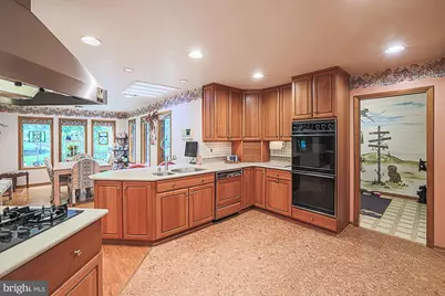 17 Montvieu Court, Cockeysville, MD 21030 - Photo 20