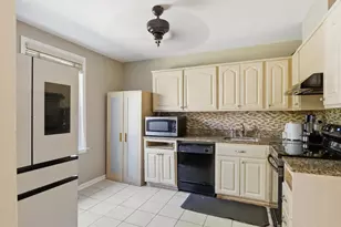 13 Courtwood Dr, Pikesville, MD 21208 - Photo 10