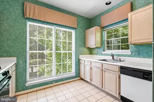 7032 Toby Dr, Baltimore, MD 21209 - Photo 12