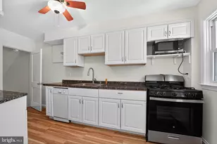 244 Blakeney Rd, Catonsville, MD 21228 - Photo 10