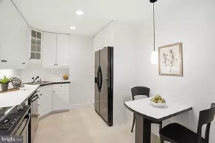 11 Devon Hill Rd, Baltimore, MD 21210 - Photo 8