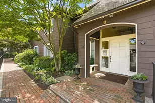 11 Devon Hill Rd, Baltimore, MD 21210 - Photo 4