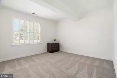 11 Devon Hill Road #B8, Baltimore, MD 21210 - Photo 18