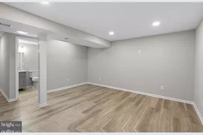 1043 Debbie Avenue, Baltimore, MD 21221 - Photo 34