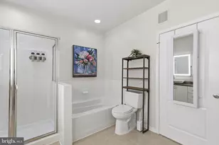400 Symphony Cir, Cockeysville, MD 21030 - Photo 18