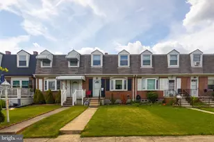 3128 Ryerson Cir, Baltimore, MD 21227 - Photo 2