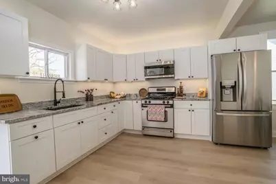 404 S Marlyn, Essex, MD 21221 - Photo 8