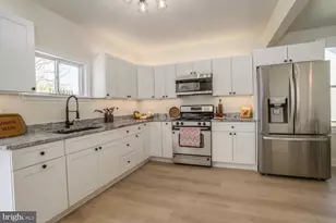 404 S Marlyn, Essex, MD 21221 - Photo 8