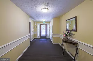 9502 Amberleigh Ln, Perry Hall, MD 21128 - Photo 2
