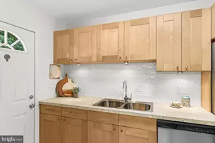 28 Melken Ct, Nottingham, MD 21236 - Photo 2
