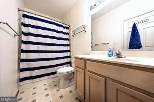 5000 Hollington Dr, Owings Mills, MD 21117 - Photo 14
