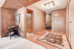 25 Saddle Ct, Baltimore, MD 21208 - Photo 2