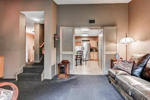 25 Saddle Ct, Baltimore, MD 21208 - Photo 12