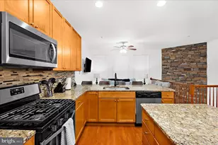 9128 Marlove Oaks Lane, Owings Mills, MD 21117 - Photo 30