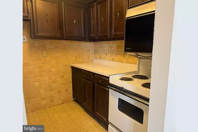 28 Allegheny Avenue #1804, Baltimore, MD 21204 - Photo 16