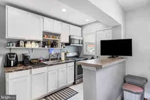 909 Arncliffe Rd, Baltimore, MD 21221 - Photo 12