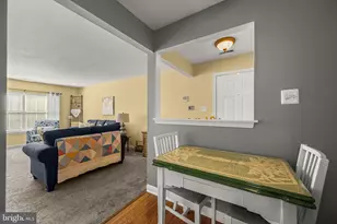 3 Ginford Pl, Baltimore, MD 21228 - Photo 8