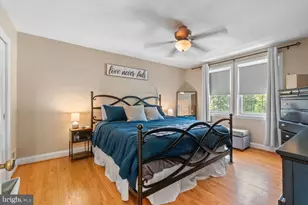 409 Stratford Rd, Baltimore, MD 21228 - Photo 16