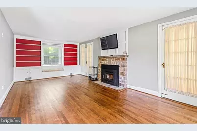 302 Dixie Drive, Towson, MD 21204 - Photo 6
