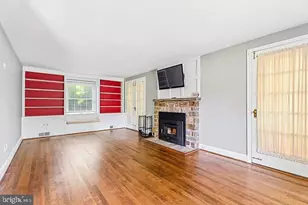 302 Dixie Dr, Towson, MD 21204 - Photo 6