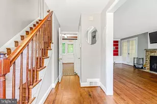 302 Dixie Dr, Towson, MD 21204 - Photo 4